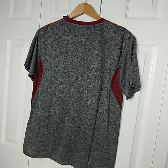 NWT! Virginia Tech T-shirt - Picture 6 of 8